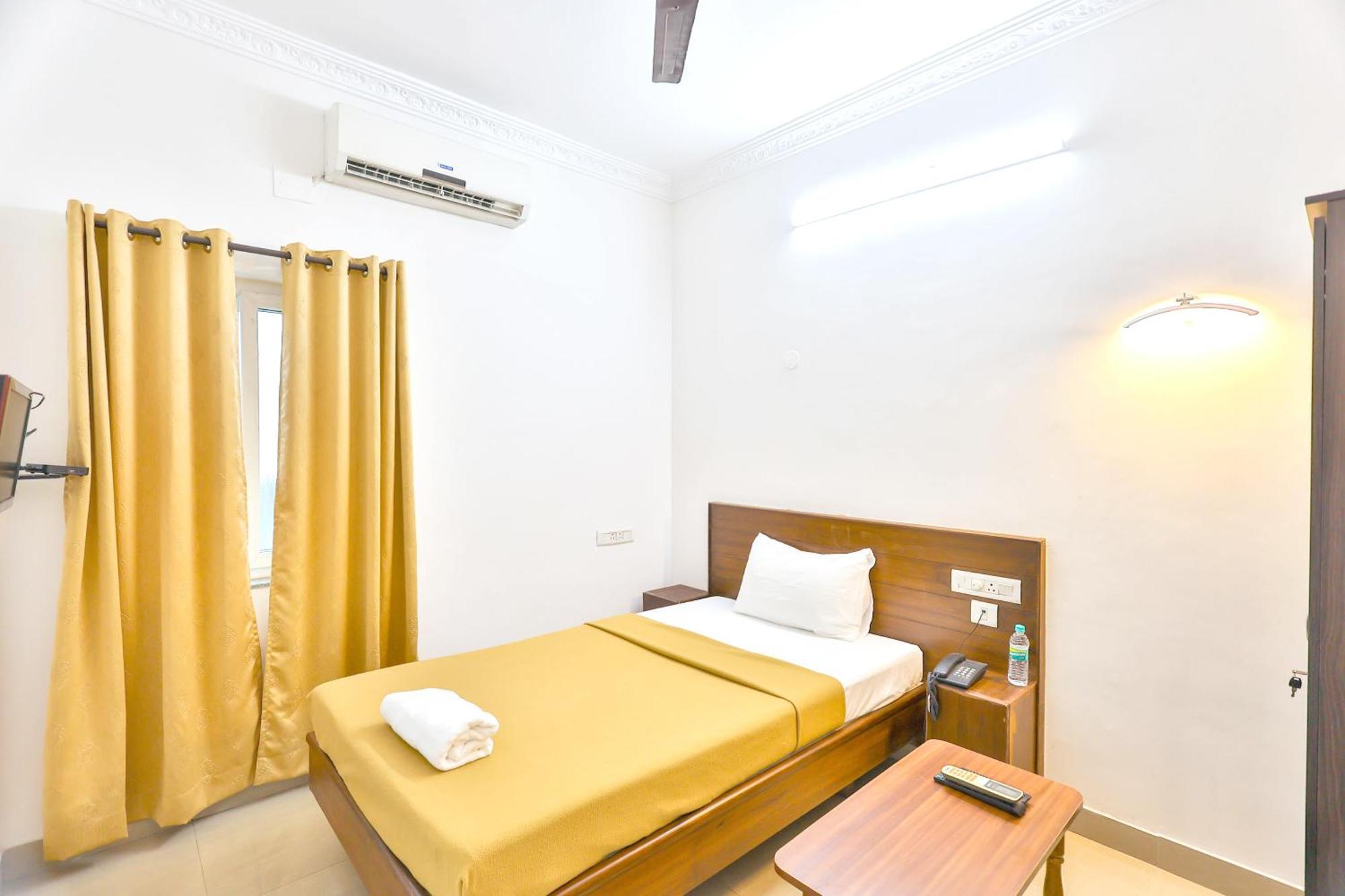 Hotel Golden Bliss Pondicherry Dış mekan fotoğraf